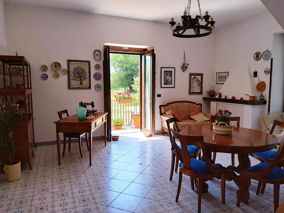 Casale Donna Mita room 2