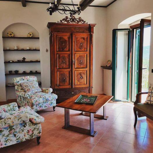 Casale Donna Mita room 5